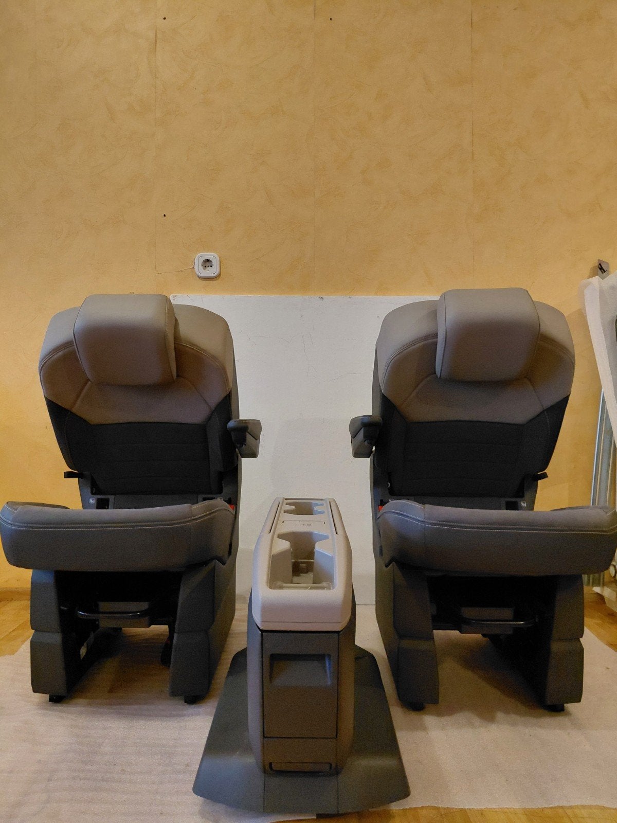 VW Transporter Stoelen T7 Multivan Alcantara (in nieuwstaat), Auto-onderdelen, Interieur en Bekleding, Ophalen of Verzenden, Nieuw