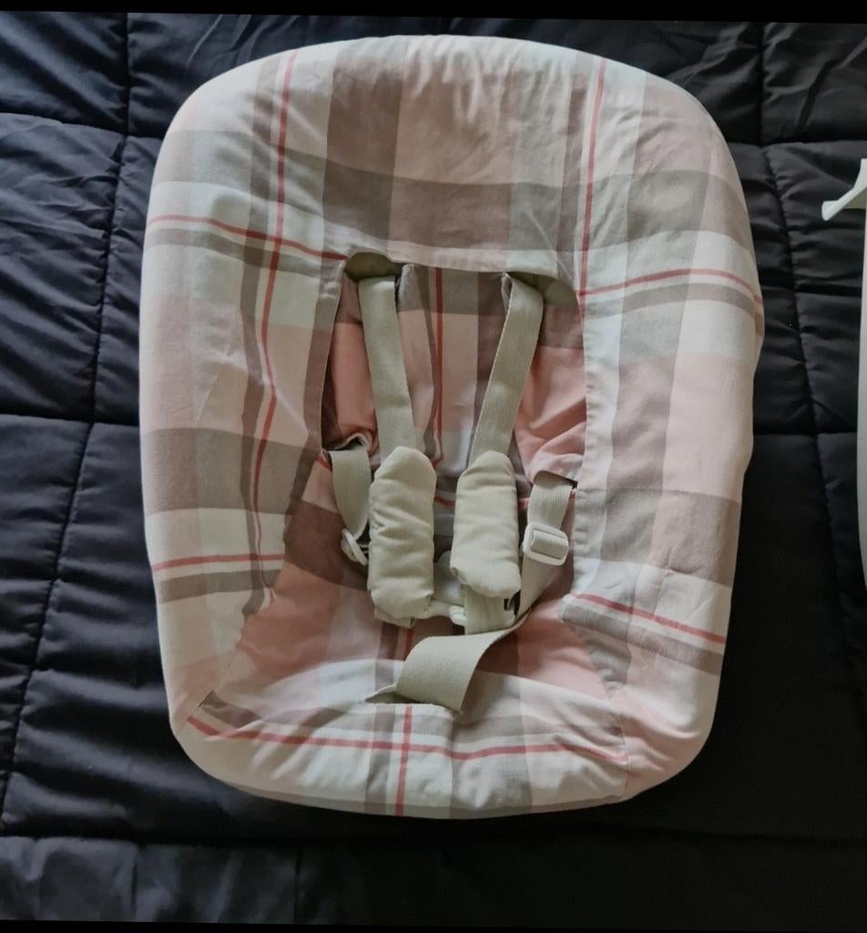 Tripp Trapp Newborn+hoes Babyset+playtray, Ophalen of Verzenden, Meegroeistoel