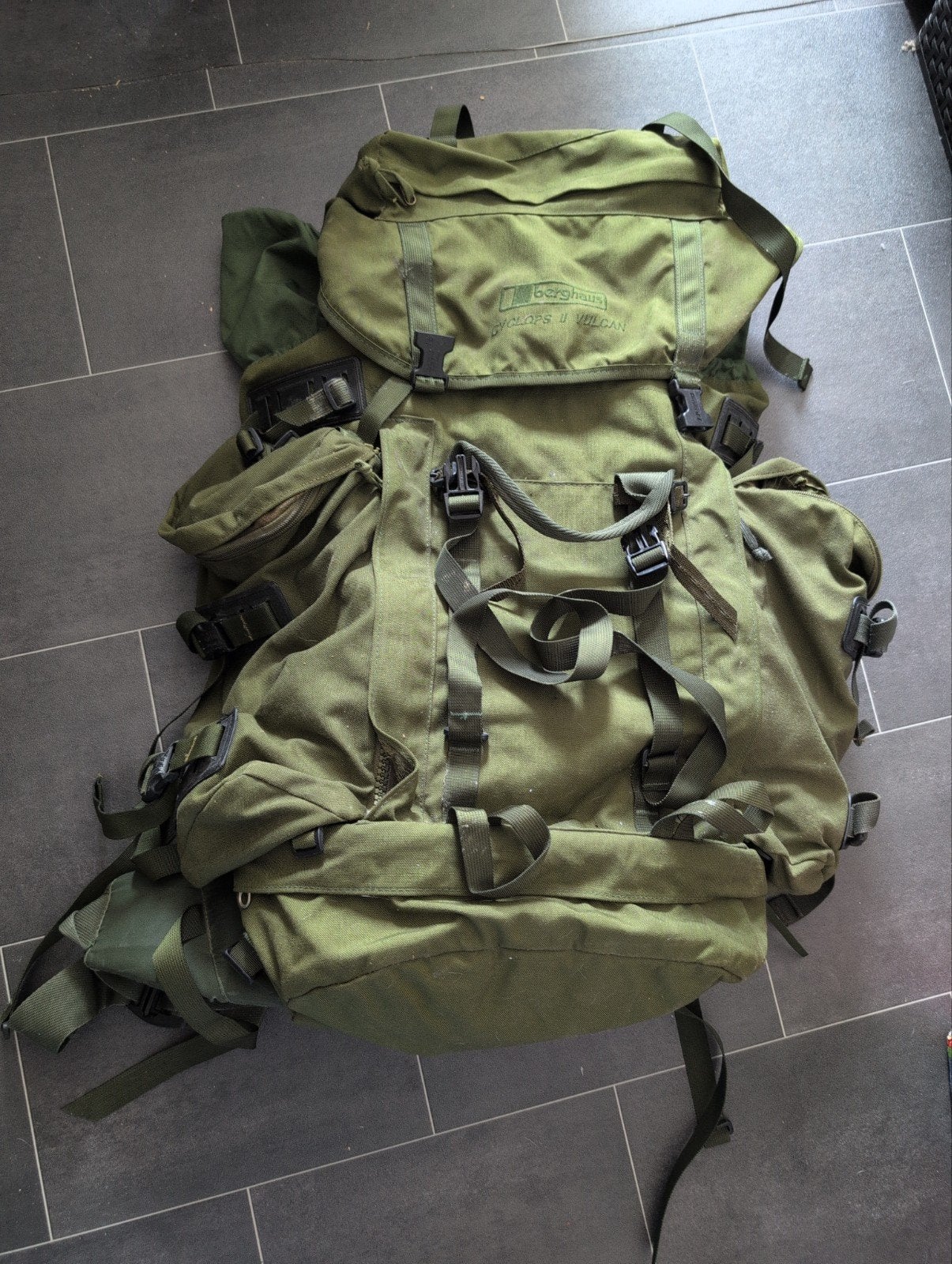 Militaire Berghaus Cyclops II Vulcan rugzak (nieuwprijs €175, Ophalen of Verzenden, Landmacht, Overige gebieden, Overige typen