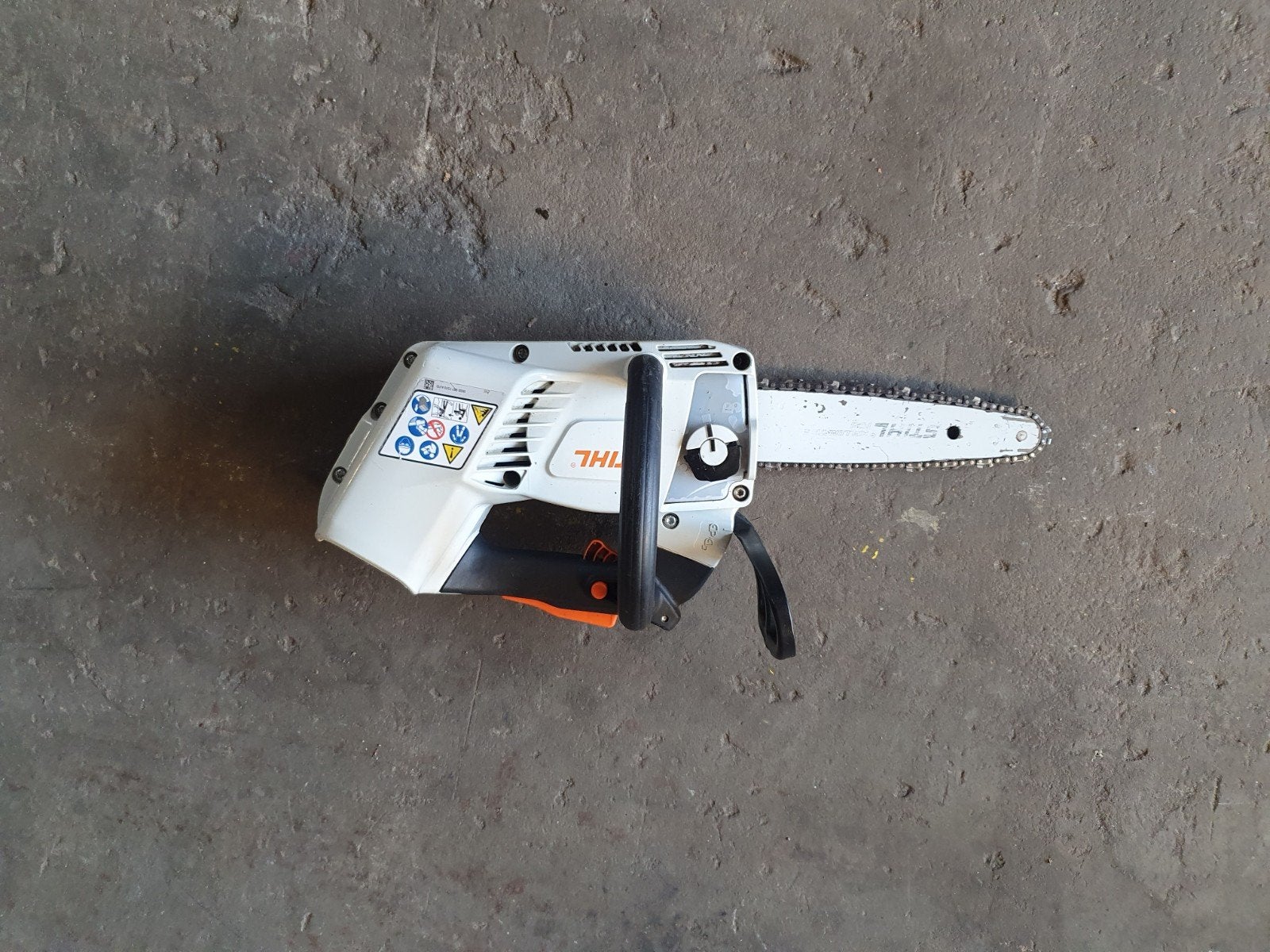 Stihl msa 161 t accu motorzaag, Ophalen