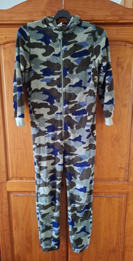 Te koop:fleecepak 146/152 camouflage kleur, Ophalen of Verzenden, Gebruikt, Jongen of Meisje, Overige typen