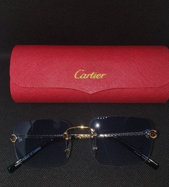 Cartier Zonnebril - Zo goed als nieuw, Sieraden, Tassen en Uiterlijk, Zonnebril, Blauw, Ophalen of Verzenden, Zo goed als nieuw