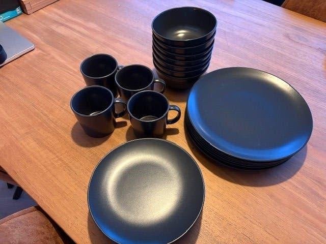 FARGKLAR IKEA SERVIES, DONKERGRIJS, NU 20,00, Ophalen, Overige typen, IKEA, Zo goed als nieuw