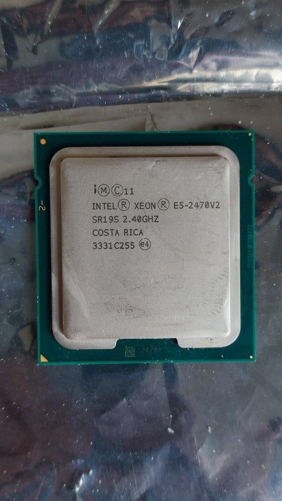 Intel Xeon E5-2470 v2 10 kernen [ 20 dranen ] 2.4GHz, Gebruikt, Intel Xeon, Ophalen of Verzenden, LGA 1356