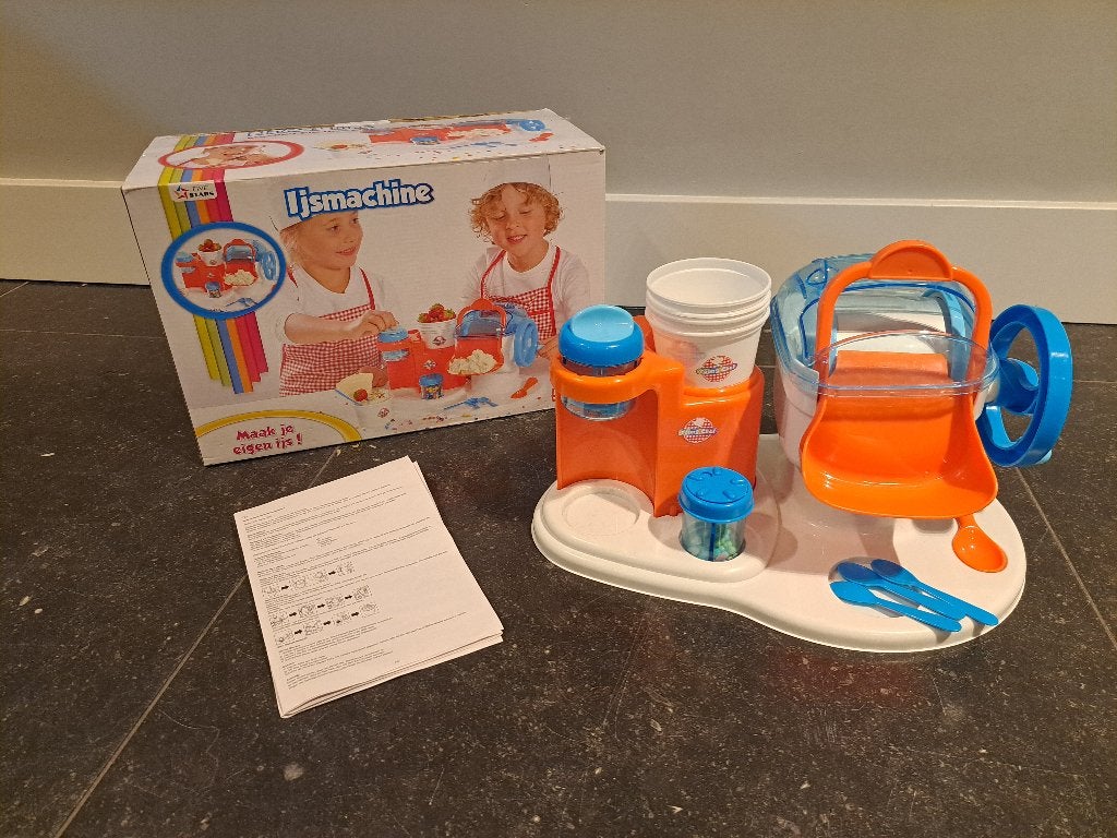 Five Stars Young Chef IJsmachine, Ophalen of Verzenden, Zo goed als nieuw, Knutselen