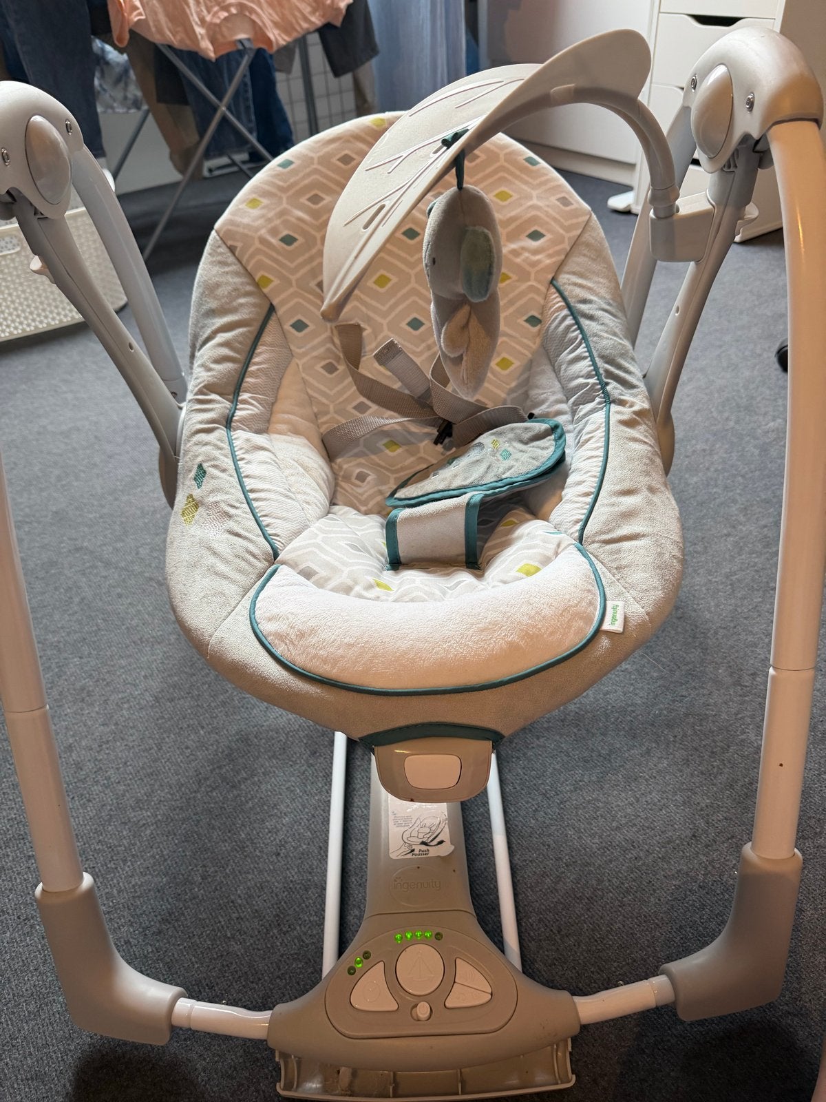 Ingenuity Baby Schommelstoel met Muziek en Wiegstanden, Ophalen, Zo goed als nieuw