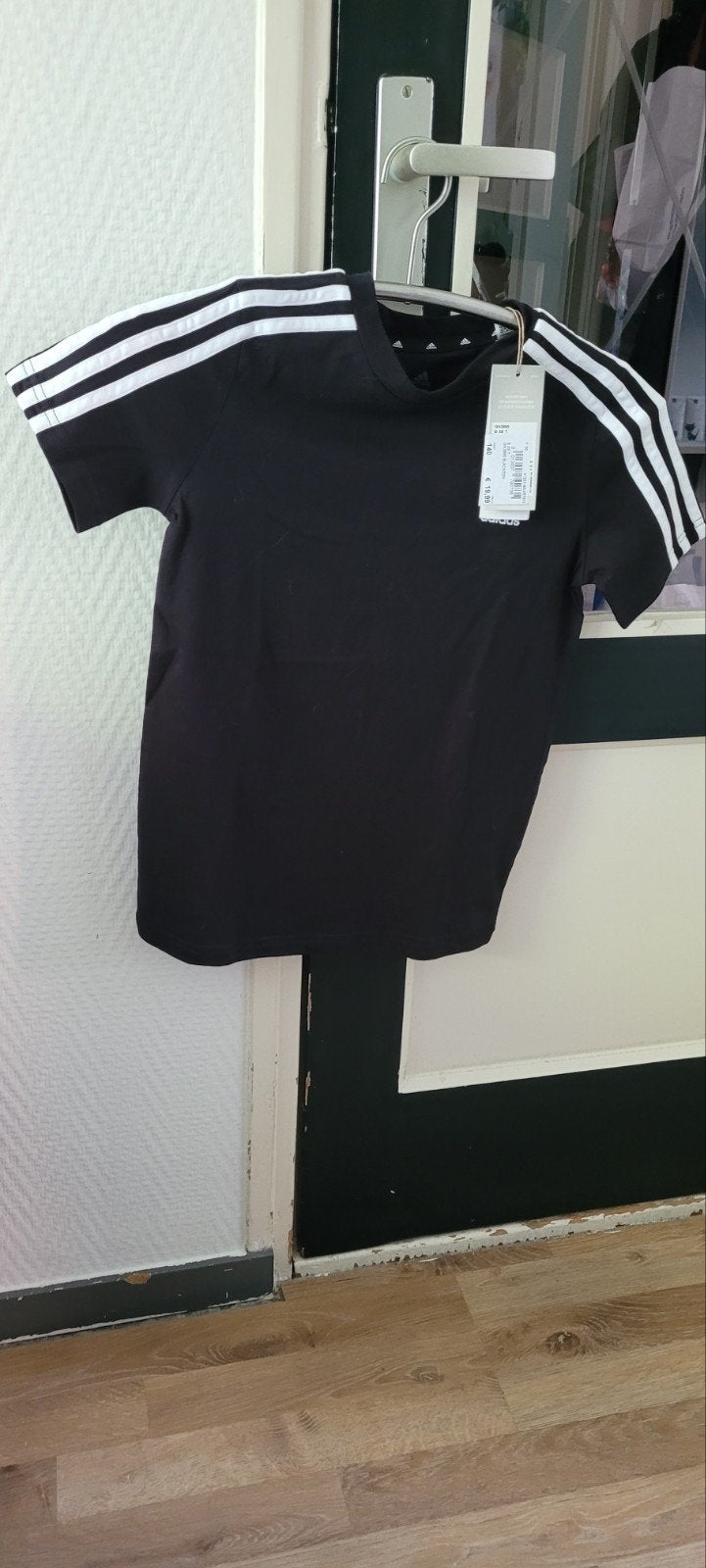 Adias t-shirt zwart jongens maat 140 nieuw, Kinderen en Baby's, Kinderkleding | Maat 140, Adidas, Nieuw, Ophalen of Verzenden