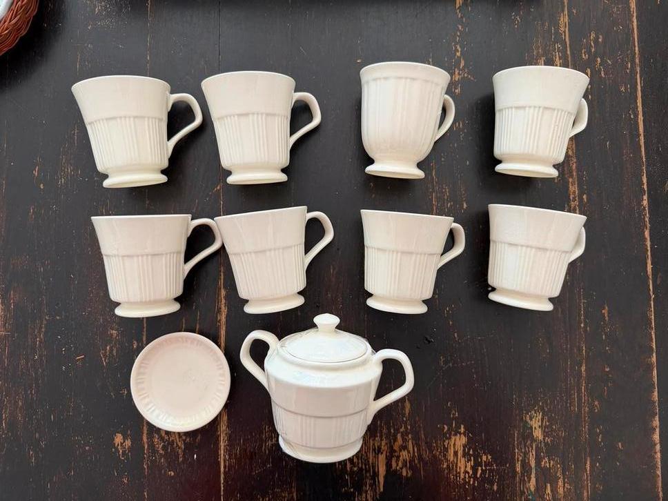 Queens Guarden New Castle servies kopjes suikerpotje, Huis en Inrichting, Keuken | Servies, Ophalen, Gebruikt, Keramiek, Overige stijlen