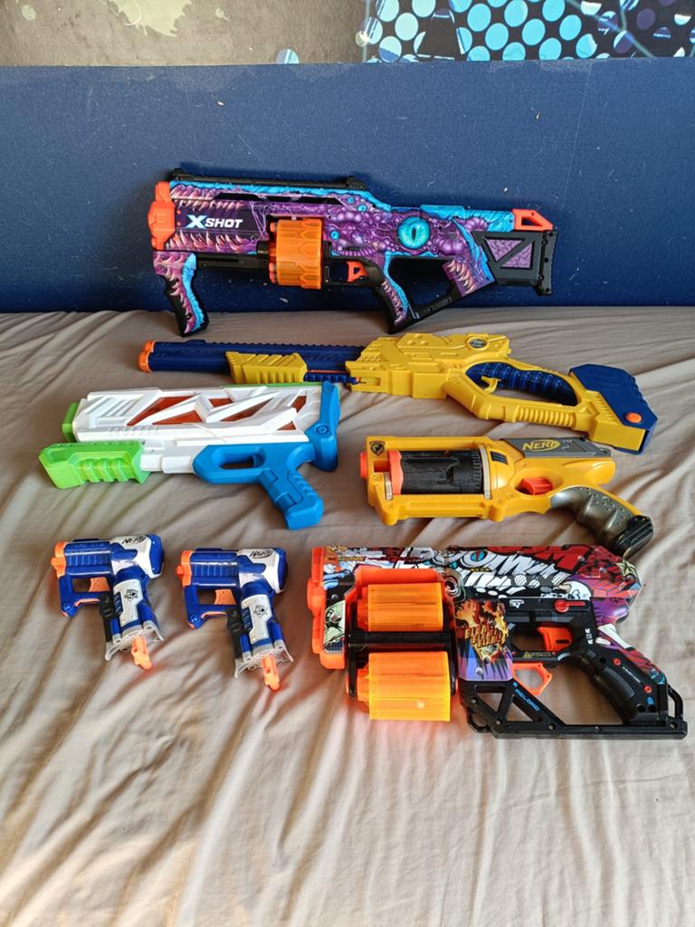 Grote collectie Nerf en X-Shot blasters, Ophalen of Verzenden