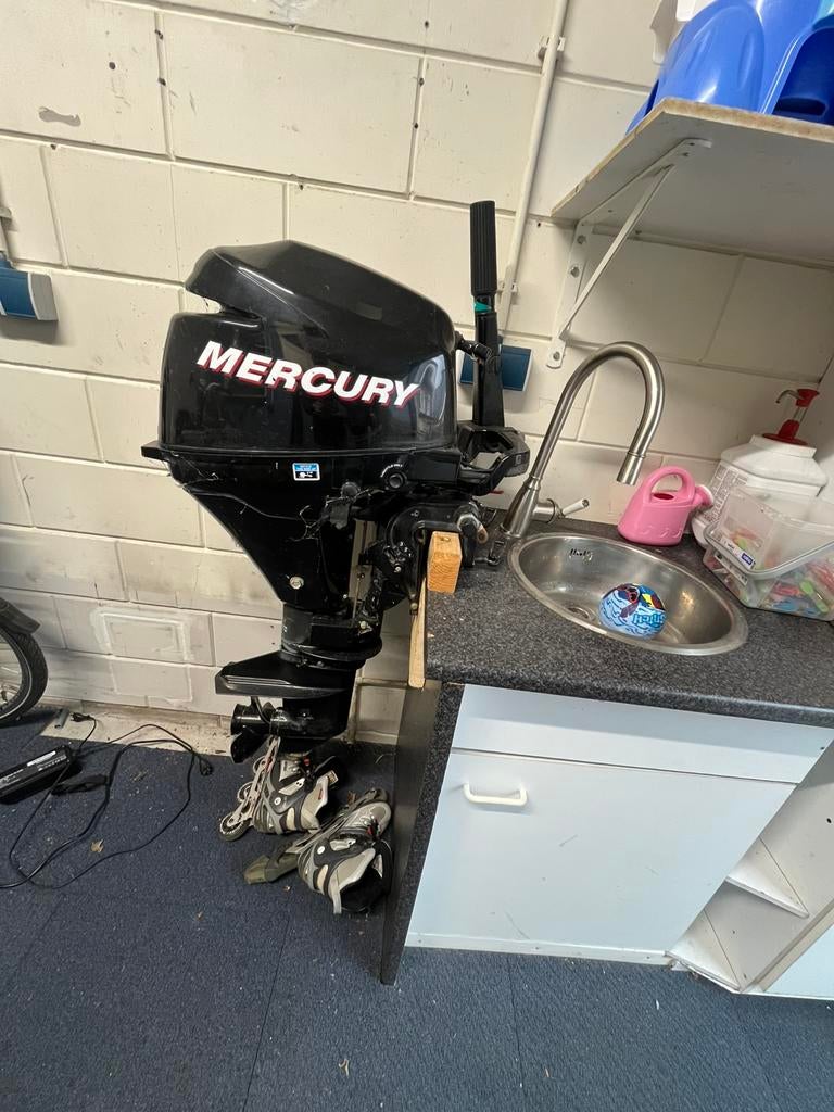 Mercury buitenboordmotor, Ophalen, 5 tot 10 pk, Viertaktmotor, Zo goed als nieuw