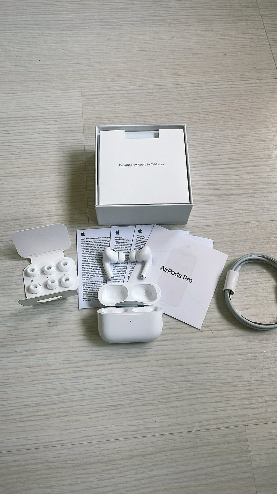 originele Airpods pro 2  met actievie ruisonderdrukking, Actieve ruisonderdrukking, Nieuw, Ophalen of Verzenden, Apple