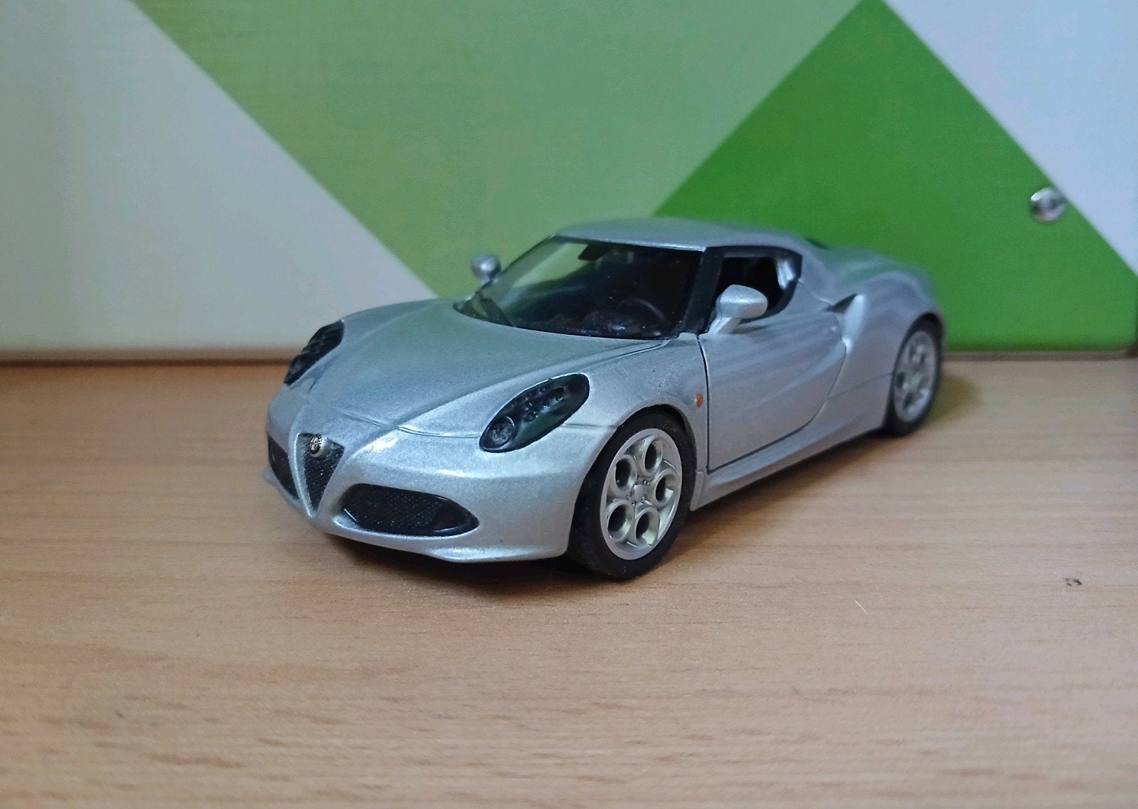 Welly Alfa Romeo 4C, Ophalen of Verzenden, Zo goed als nieuw, Auto