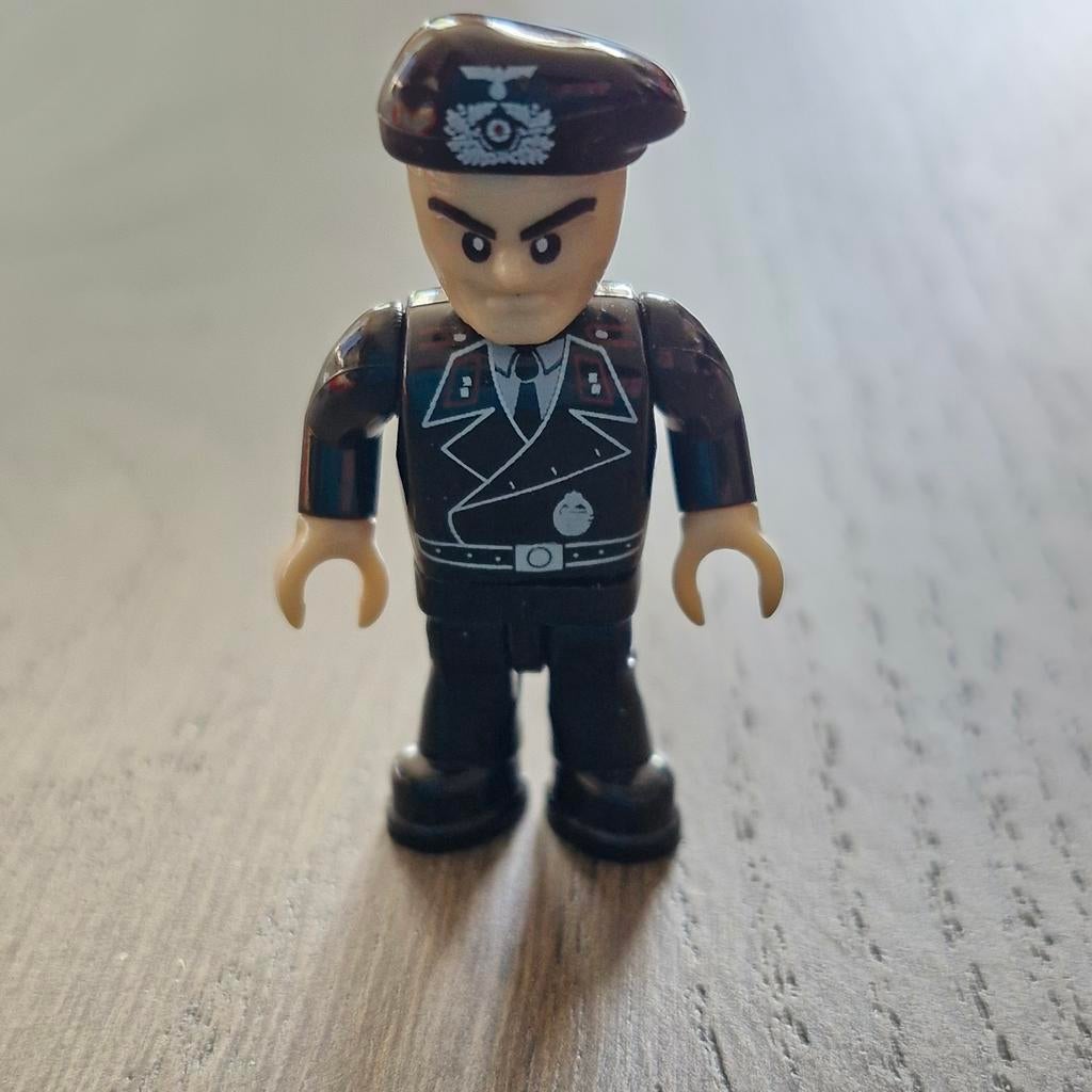 Cobi WOT Tiger ll tankcommandant, Ophalen of Verzenden