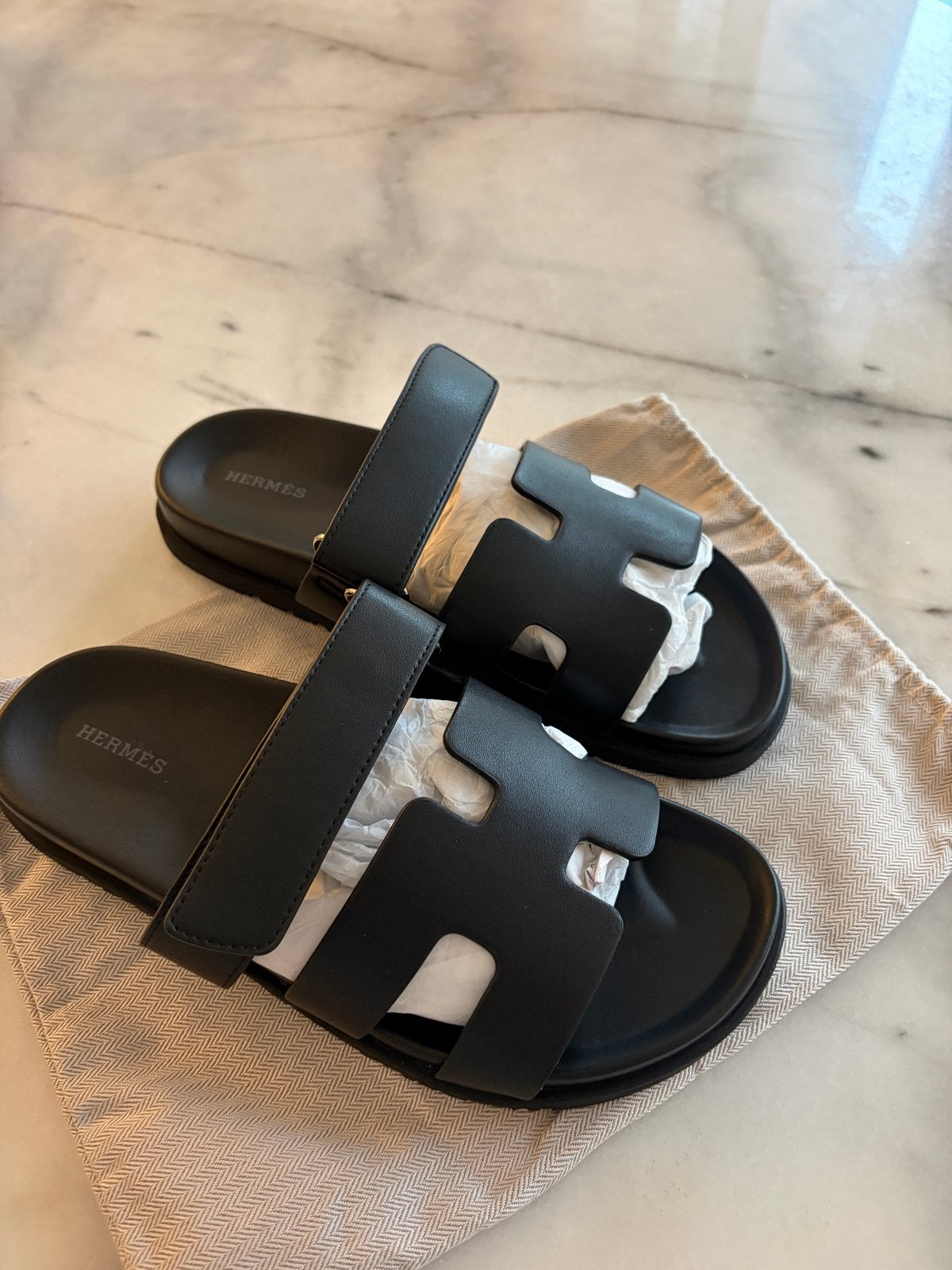 Hermes slipper, Kleding | Dames, Schoenen, Ophalen of Verzenden, Nieuw, Zwart, Slippers