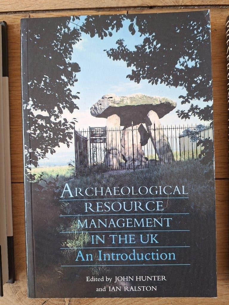 Archaeological Resource Management in the UK, Ophalen of Verzenden, Zo goed als nieuw, John Hunter