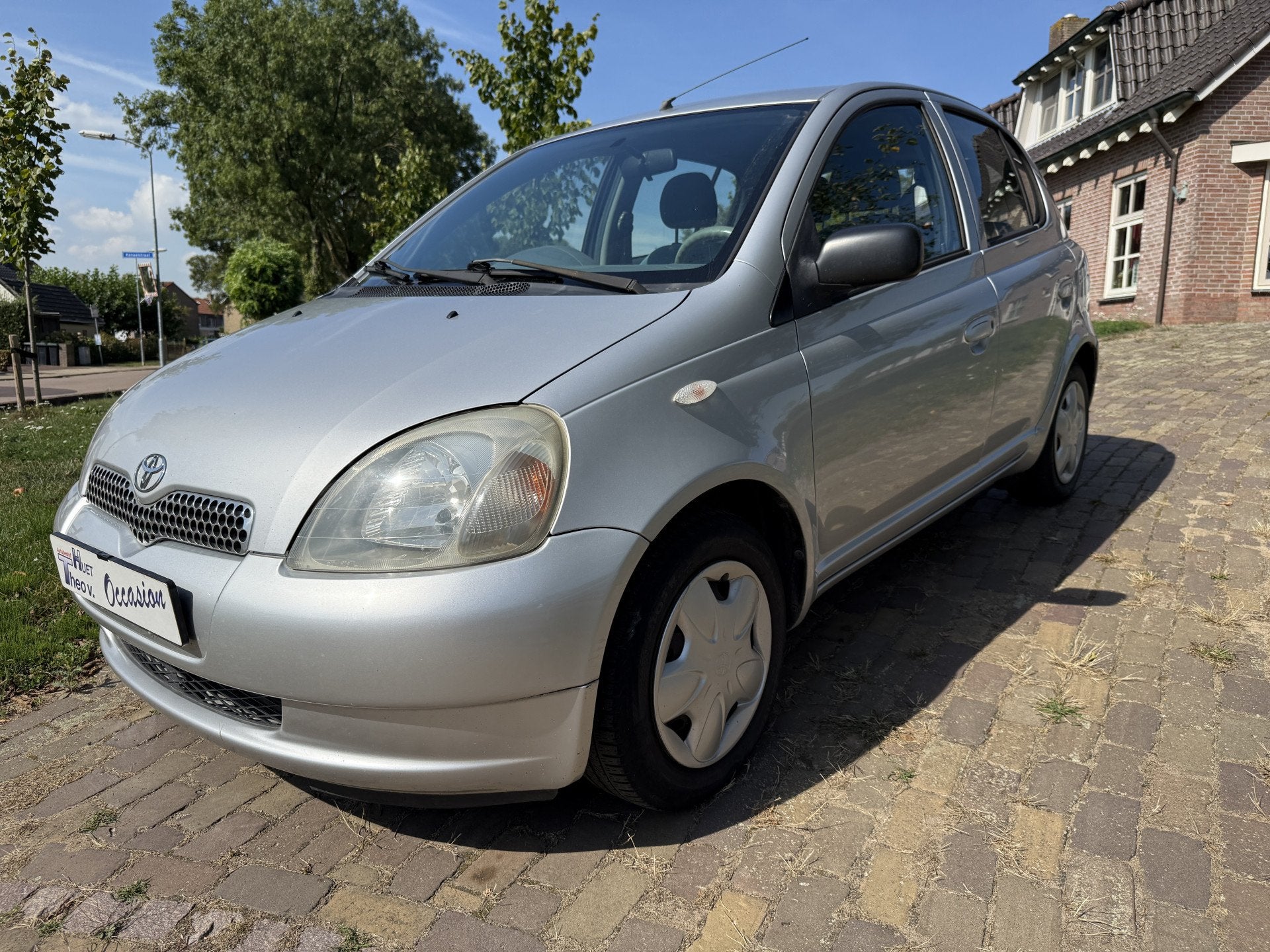 Toyota Yaris 1.3-16V VVT-i Sol Centr. Vergr / Elektr. ramen, foto 2