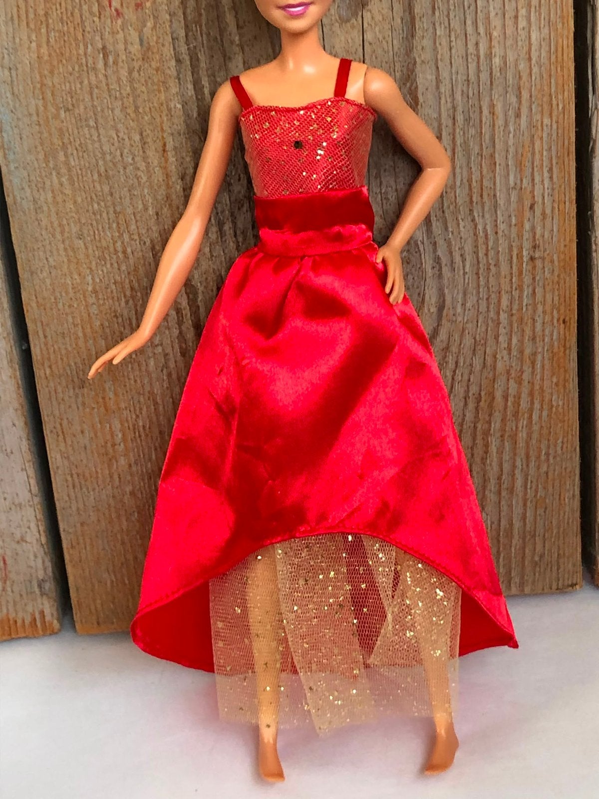 Rood goud gala jurk voor Barbie, Ophalen of Verzenden, Zo goed als nieuw, Barbie
