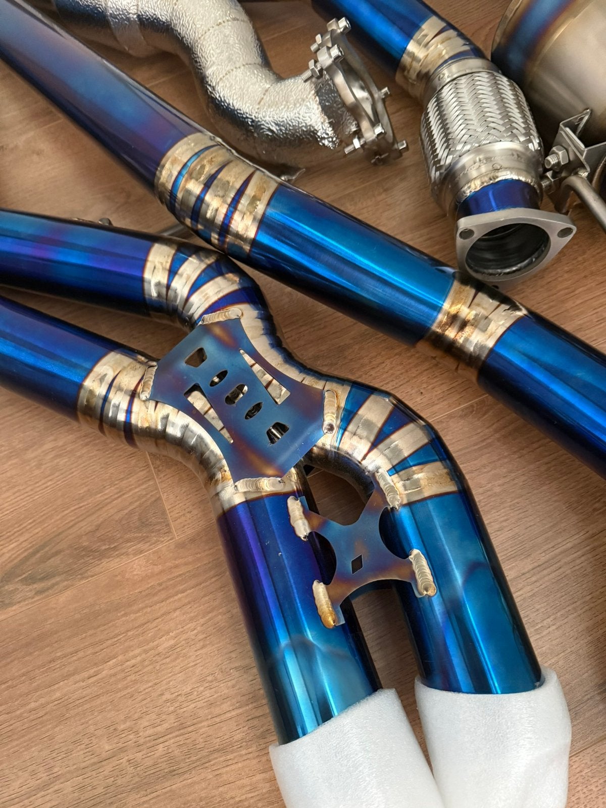 Foto 5 van Audi RS6 C7 Full Titanium Uitlaat | Downpipes | X-Pipe | NEW
