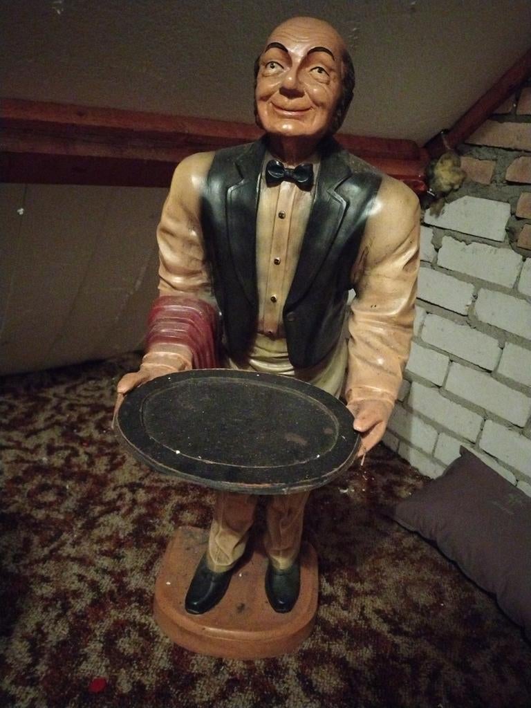 Ober beeld met dienblad, Verzamelen, Ophalen, Zo goed als nieuw, Mens
