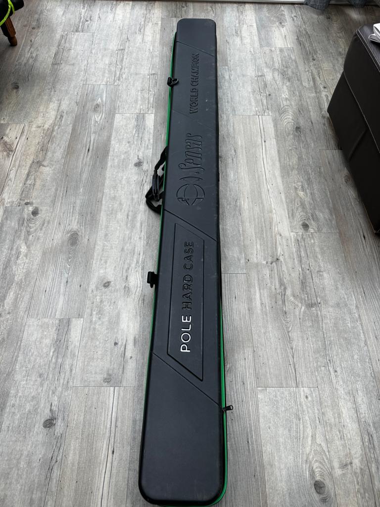 Sensas hardcase, Watersport en Boten, Ophalen, Gebruikt