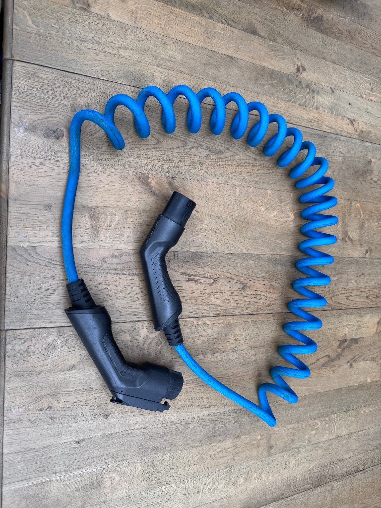 Laadkabel spiraal voor Mitsubishi Outlander, Ophalen of Verzenden, Zo goed als nieuw, Laadkabel