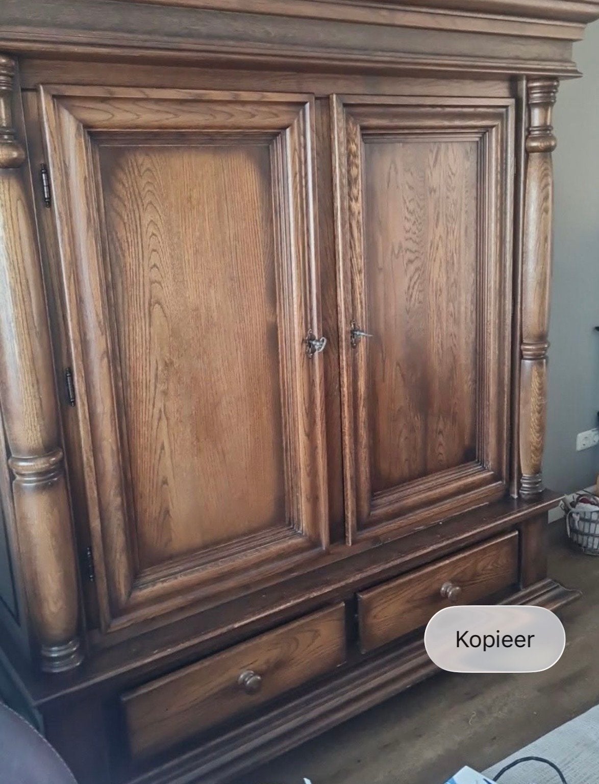 Gratis nette houten kast met deuren en lades, Huis en Inrichting, Kasten | Dressoirs, Gebruikt, 100 tot 150 cm, Ophalen of Verzenden