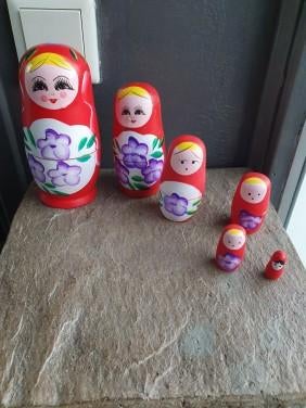 Mooi vintage 6 delig matroesjka's beeldjes set, met de hand, Ophalen of Verzenden