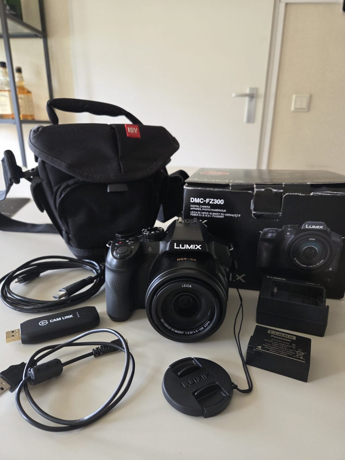 Panasonic Lumix FZ300 4K + Cam Link | Compleet, Ophalen, Panasonic, Lensdop, 12 megapixels