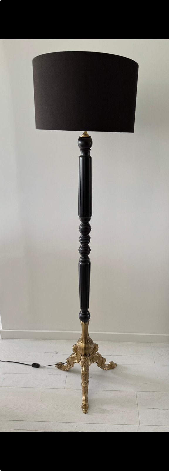 Prachtige en zeer decoratieve hoge vloerlamp, Antiek en Kunst, Ophalen