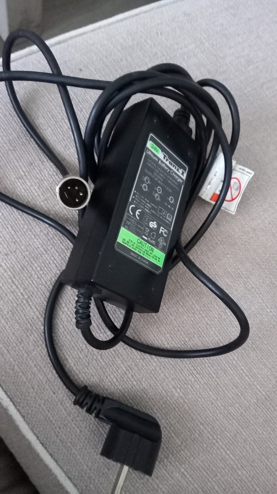 Union tranz x oplader 24 v 4 pins, Ophalen of Verzenden