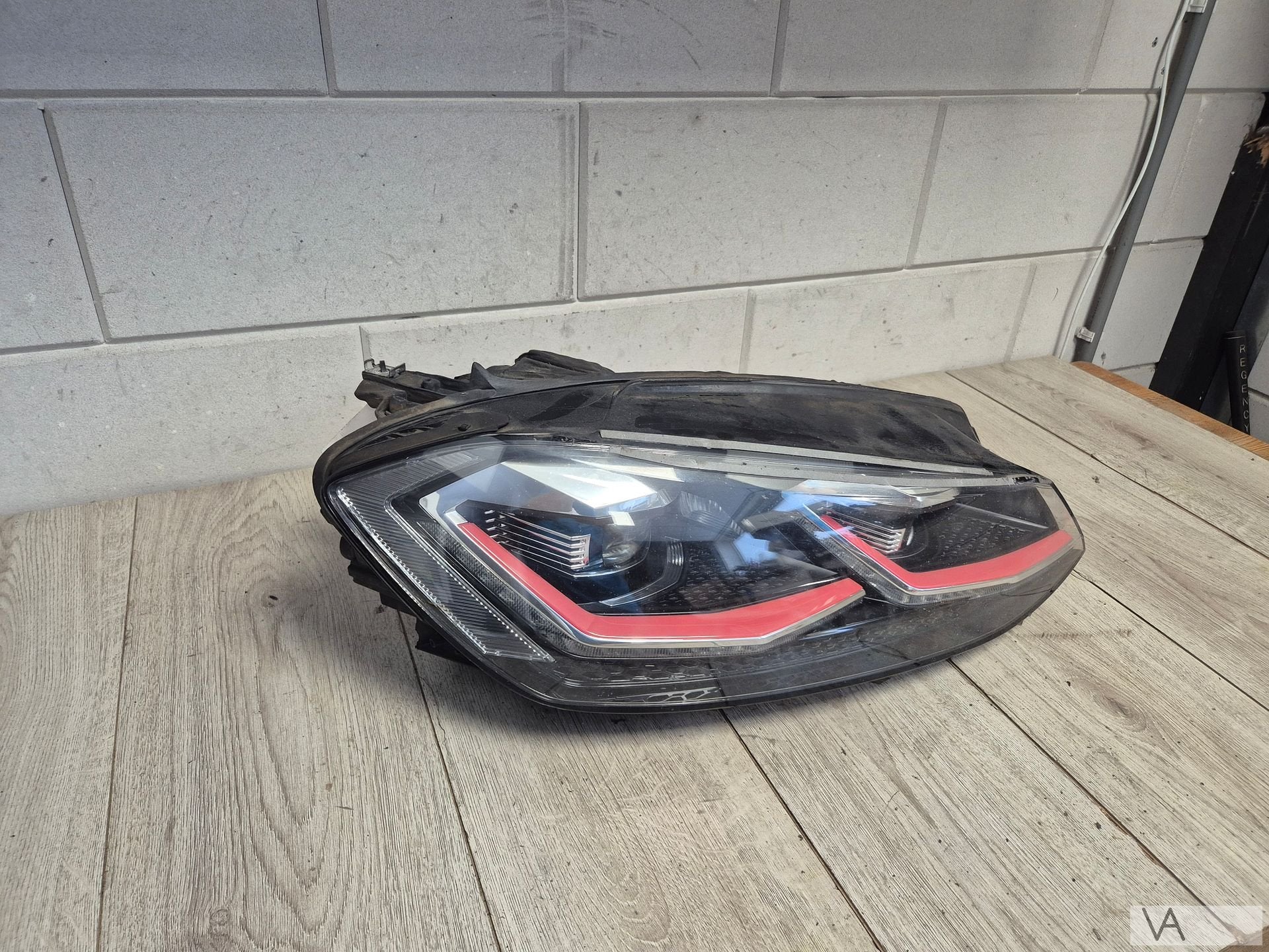 Koplamp rechts XENON LED van VW golf 7 gti facelift €150, Auto-onderdelen, Verlichting, Gebruikt, -, Volkswagen, -