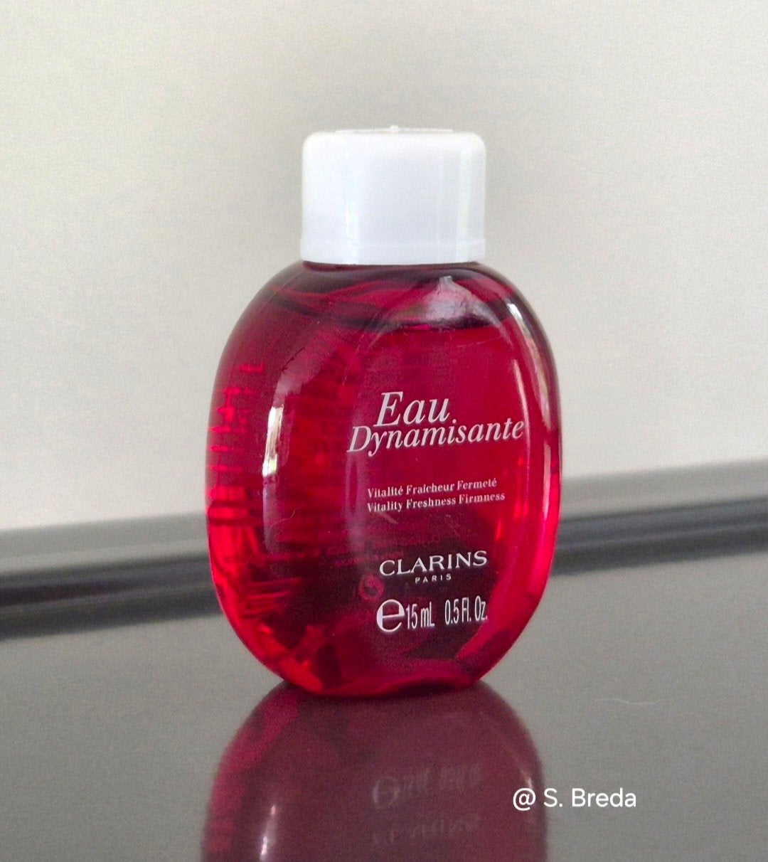 Clarins - eau Dynamisante - Miniatuur 15 ml, Ophalen of Verzenden, Zo goed als nieuw, Miniatuur, Gevuld