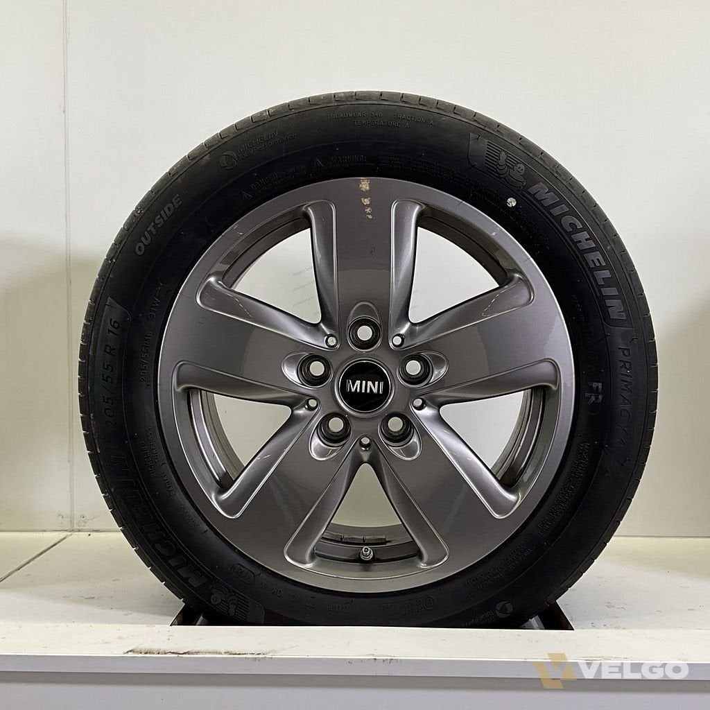 MINI COOPER STYLING 517 SET VELGEN + ZOMER BANDEN 16 INCH, Gebruikt, -, Banden en Velgen, -