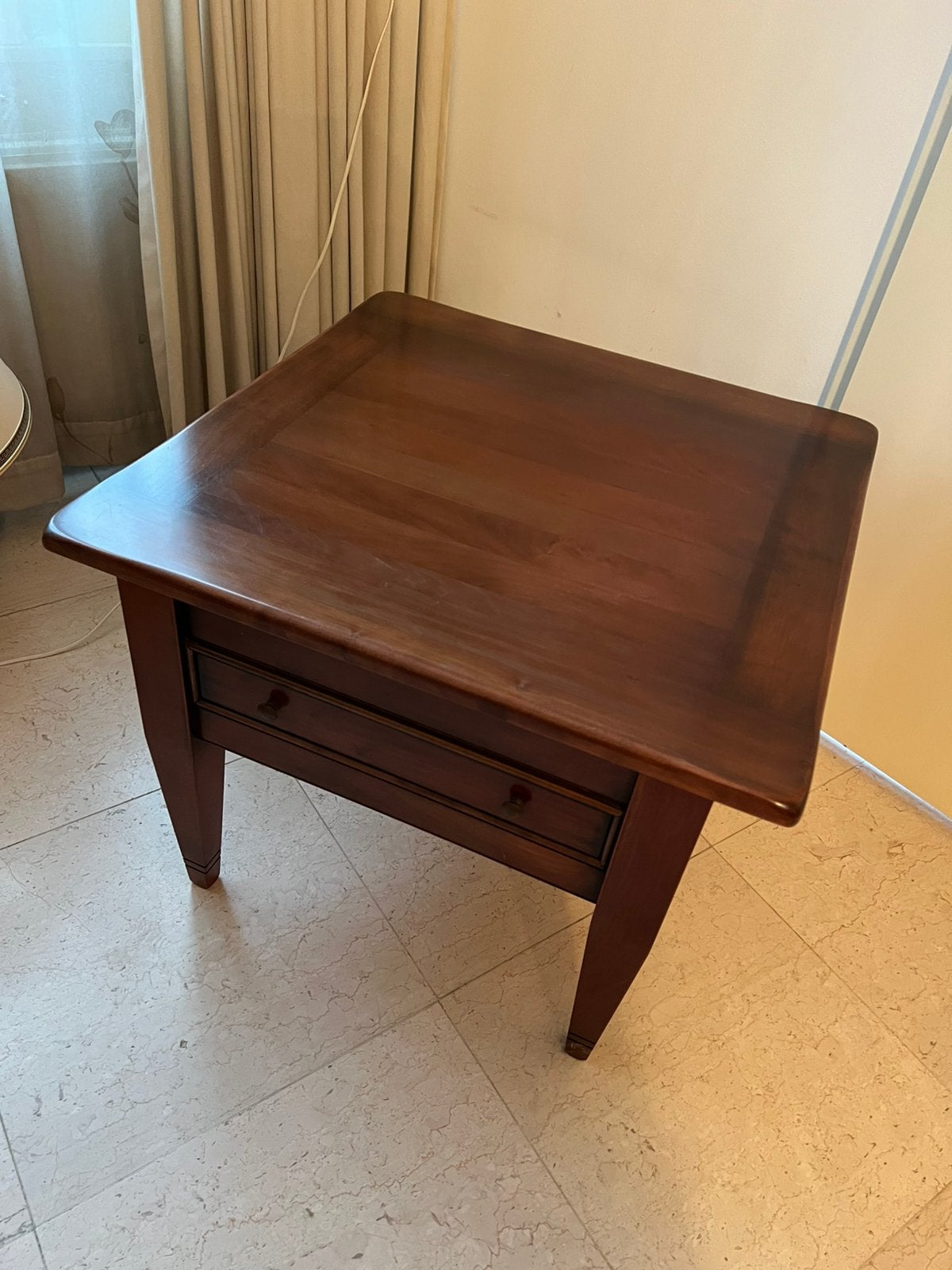 Kersenhout salon/ bijzet tafel, Huis en Inrichting, Ophalen of Verzenden, Zo goed als nieuw, Minder dan 55 cm, 45 tot 60 cm