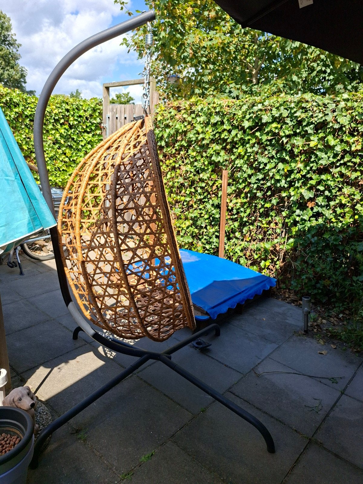 hangstoel eivorm, Ophalen, Binnen, Met standaard