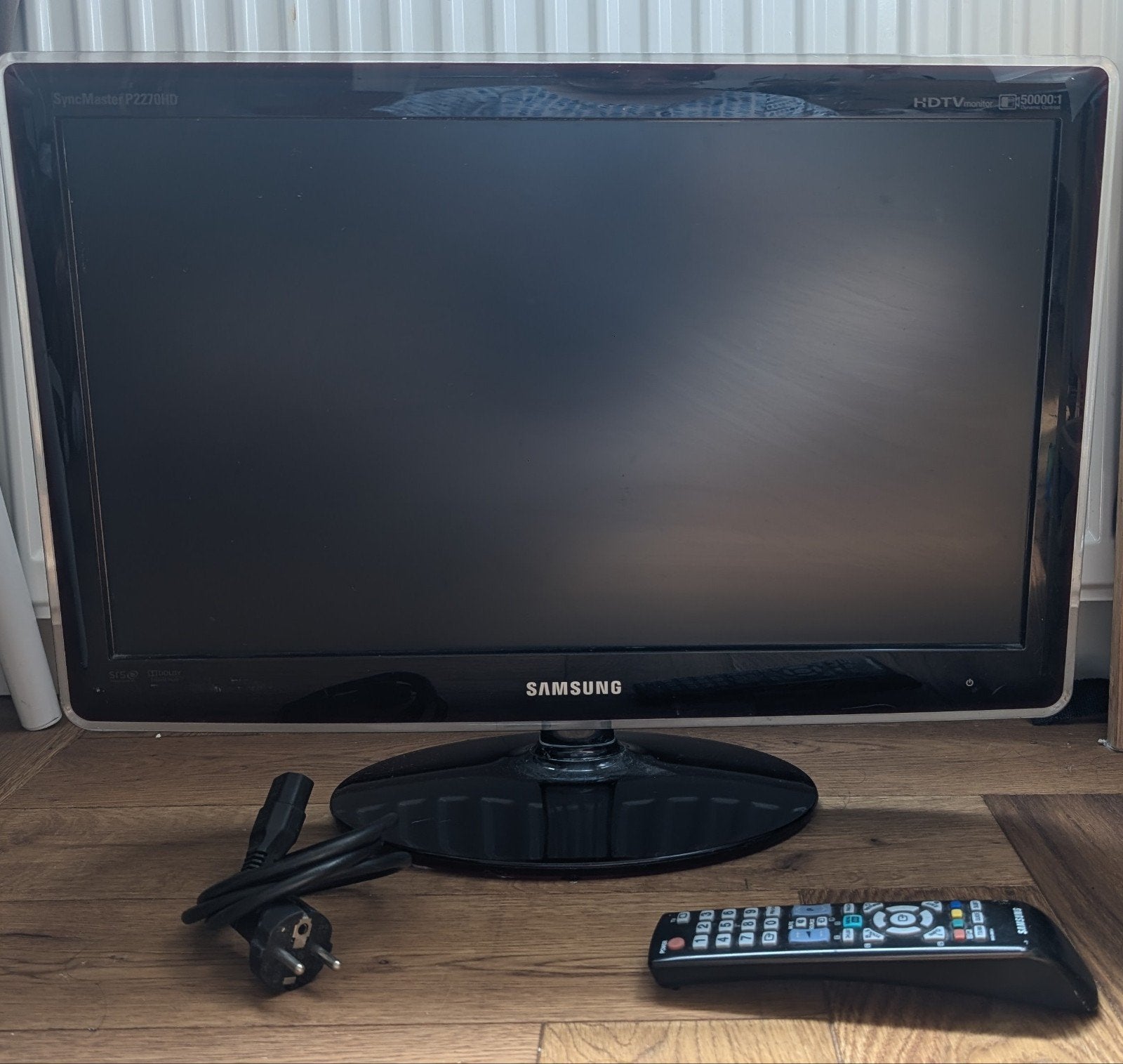 Samsung P2270HD 22" LCD monitor (kleine TV), Ophalen of Verzenden, Gebruikt, 50 Hz, Samsung