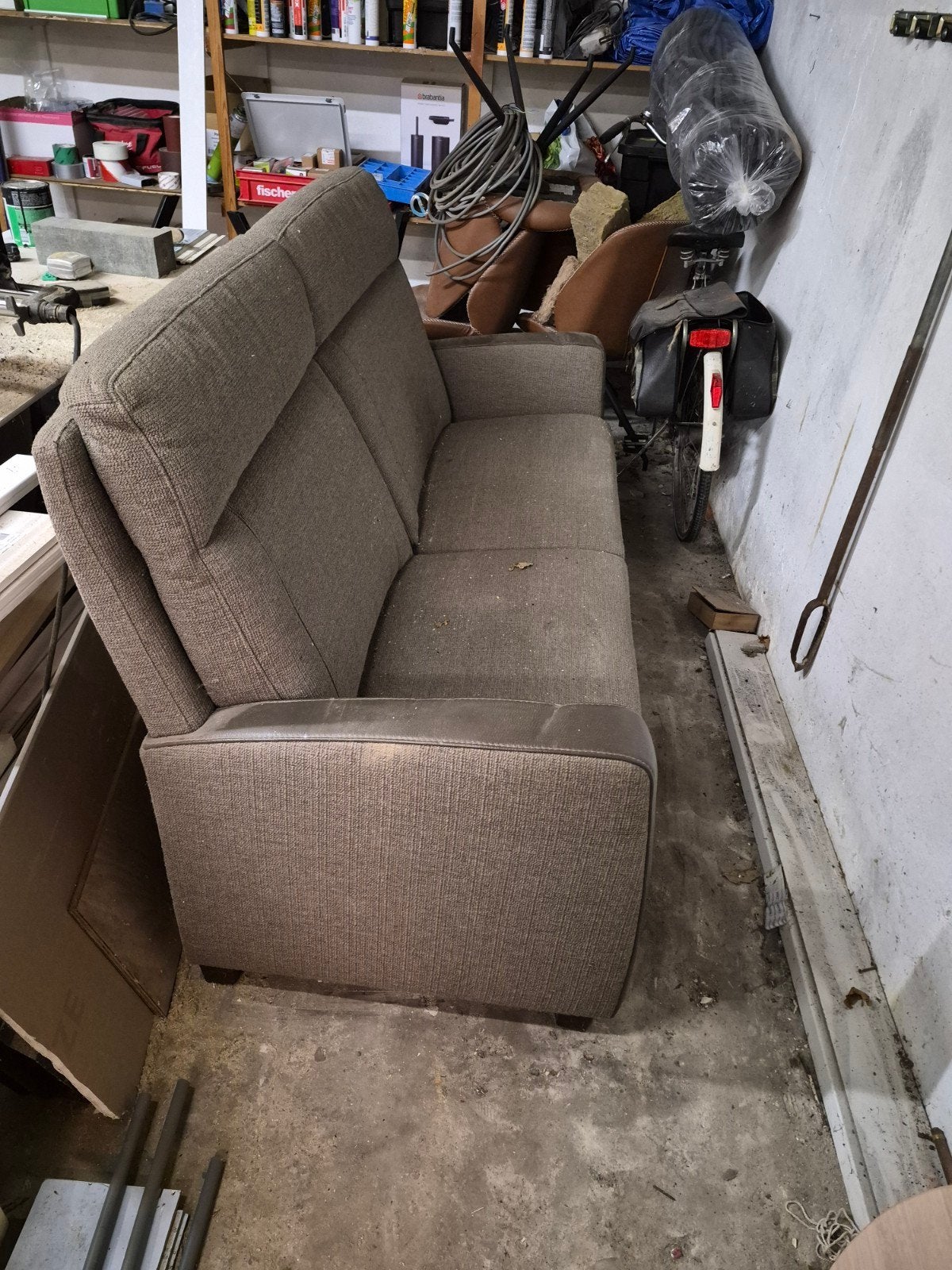 Compacte 2-2,5-zitsbank met hoge rugleuning, Ophalen, Gebruikt, Minder dan 75 cm, 150 tot 200 cm