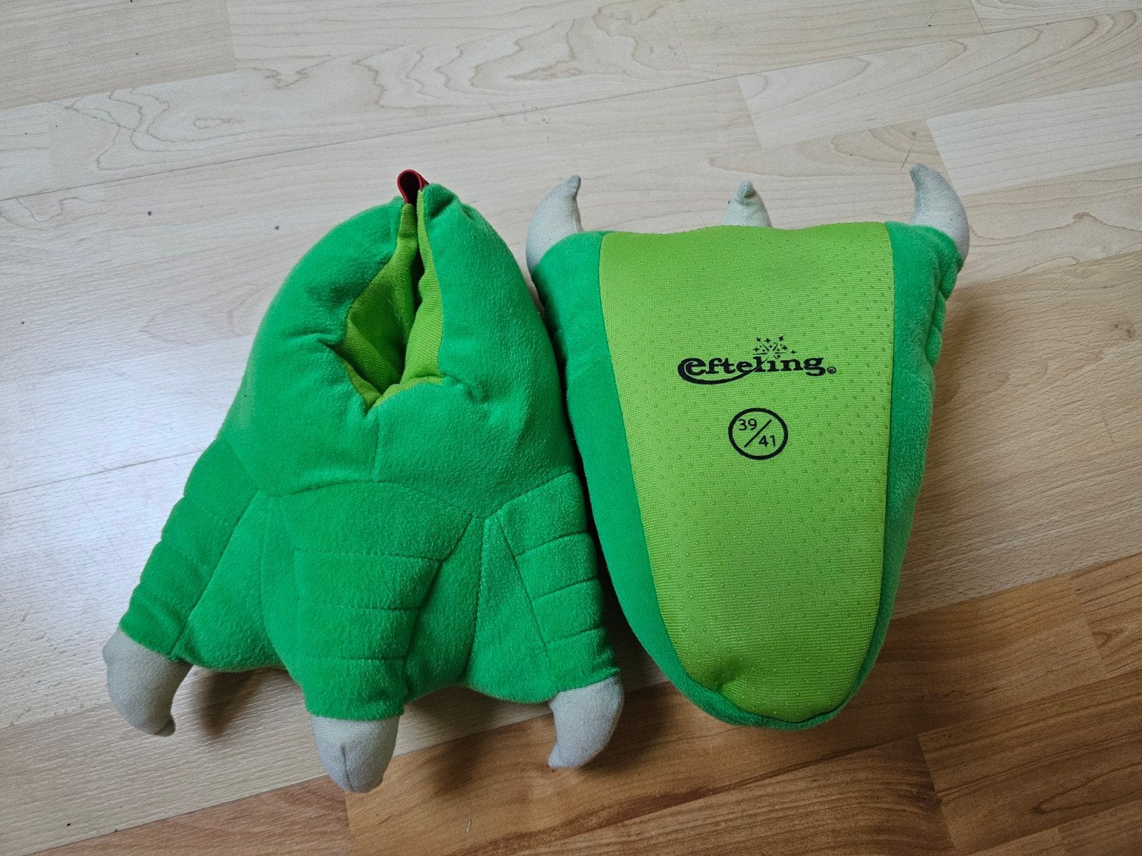 Efteling Draak Sloffen - Maat 39/41 zgan, Verzamelen, Efteling, Ophalen of Verzenden, Zo goed als nieuw, Kleding