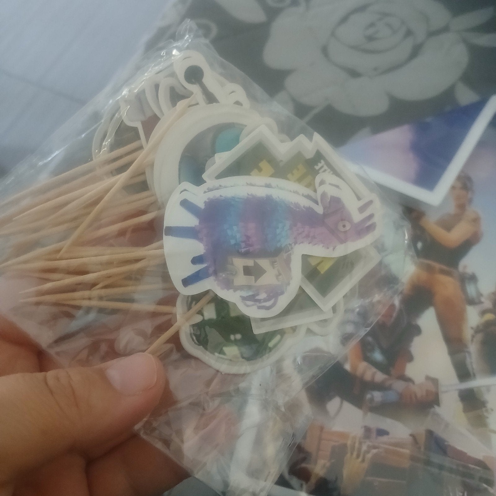 24 Fortnite Taart Toppers - Feestelijke Decoratie, Ophalen of Verzenden