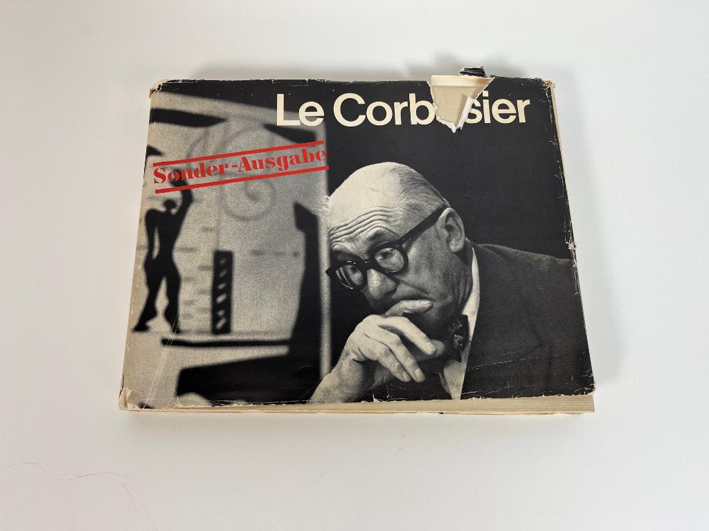 zeldzaam boek over het levenswerk van Le Corbusier, Ophalen of Verzenden