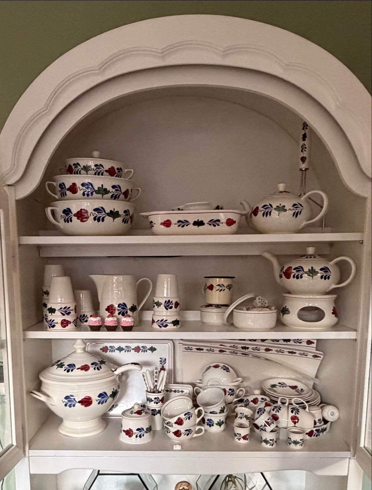 Uitgebreid Boerenbont Servies - Vintage en Compleet, Ophalen, Keramiek, Landelijk/Boerenbont, Zo goed als nieuw