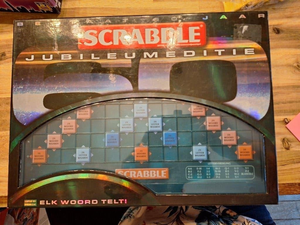 Scrabble Jubileumeditie - Elk Woord Telt!, Drie of vier spelers, Ophalen of Verzenden, Gebruikt, Mattel