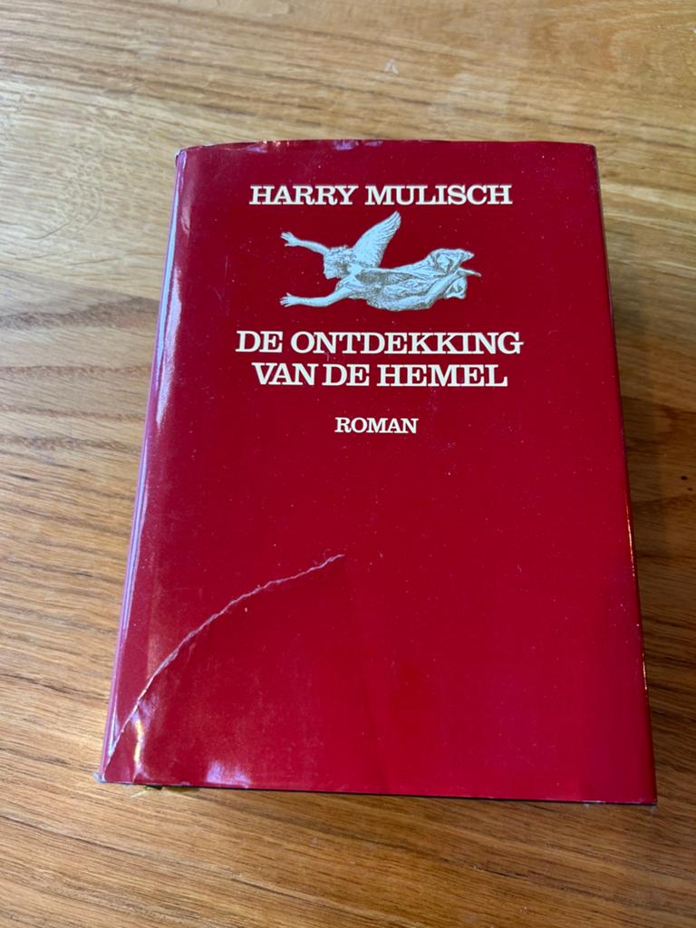 Harry Mulisch - De ontdekking van de hemel, Boeken, Ophalen of Verzenden, Gelezen, Harry Mulisch