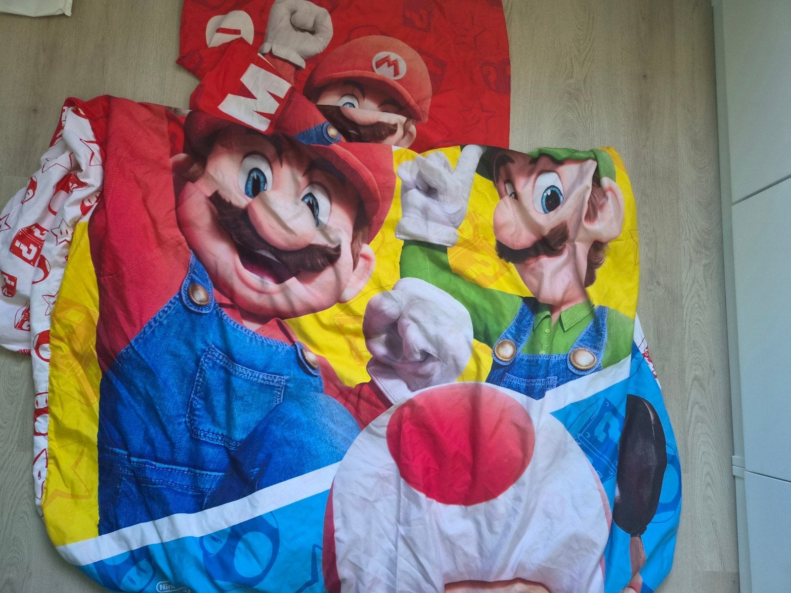 Super Mario Kleding, Klok en Dekbedovertrek Set, Ophalen of Verzenden, Gebruikt, Jongen of Meisje