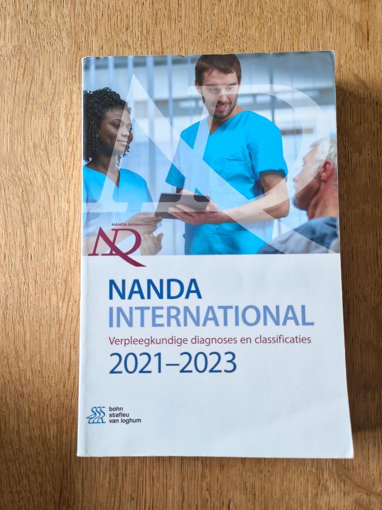 nanda international - verpleegkundige diagnoses ..., Boeken, Studieboeken en Cursussen, Ophalen of Verzenden, Beta, Zo goed als nieuw