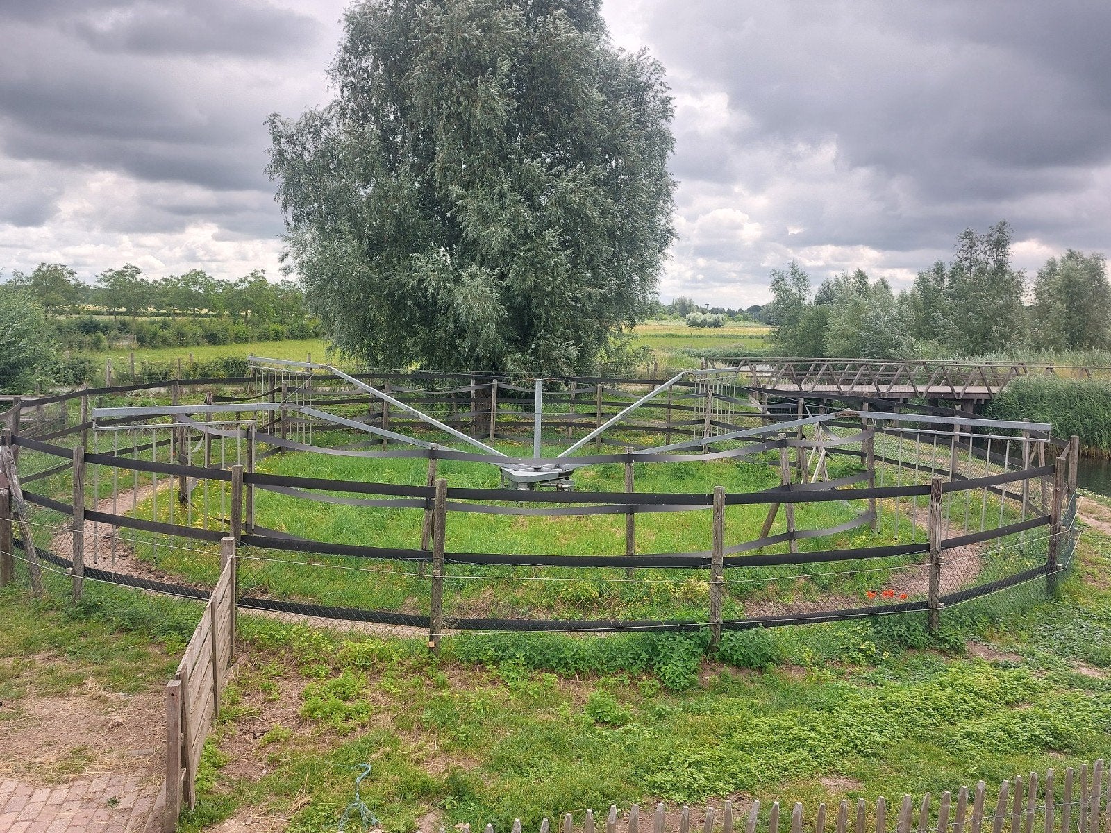 Stapmolen te koop, Dieren en Toebehoren, Ophalen, Gebruikt