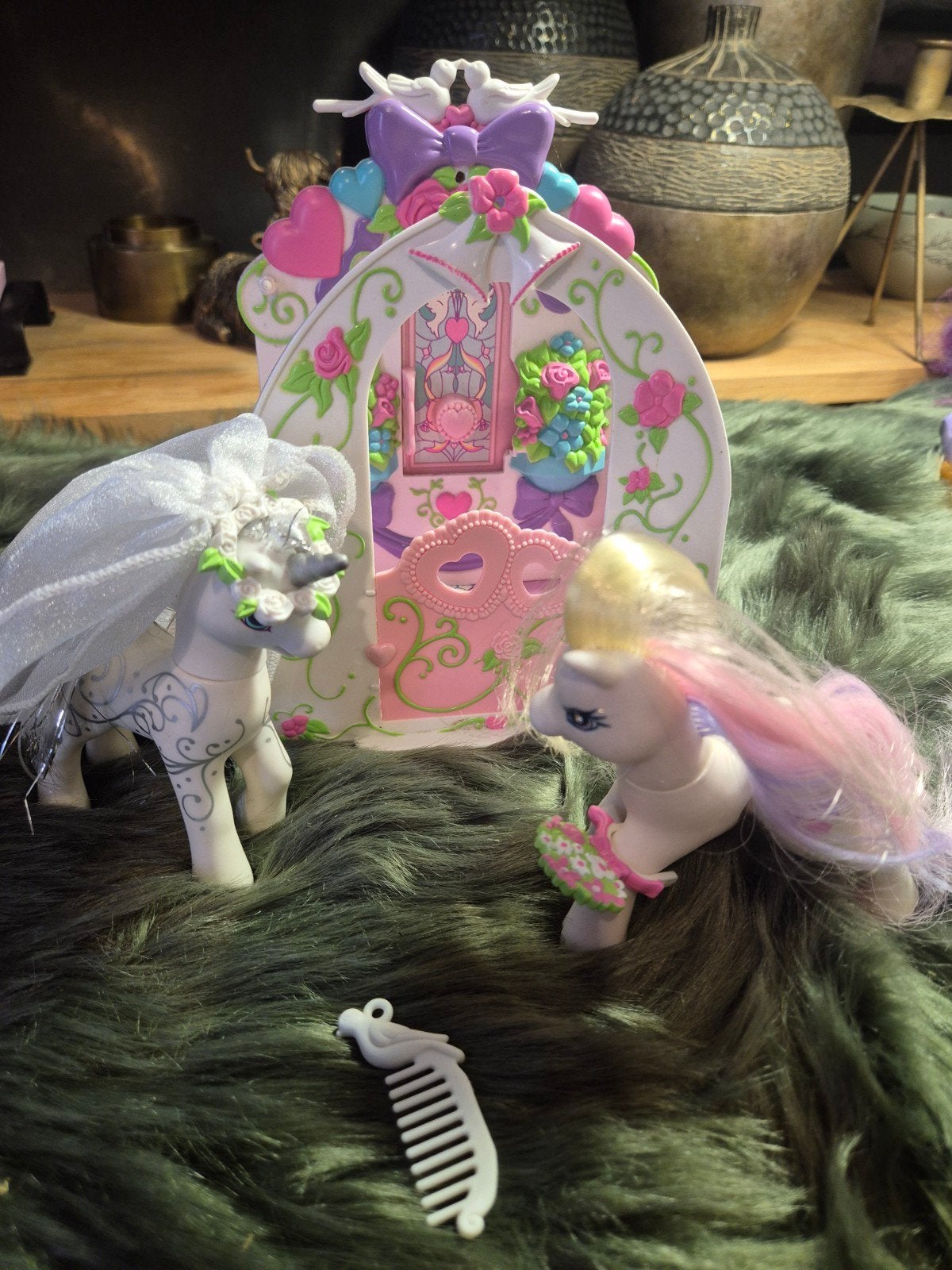 Hasbro My Little Pony G2 Wedding Chapel Dainty Dove 1997 MLP, Kinderen en Baby's, Speelgoed | My Little Pony, Ophalen of Verzenden