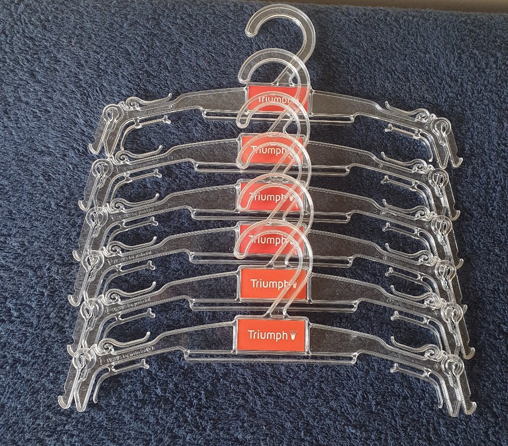 lingerie/bh/slip/bikini hangers triumph 6 stuks, Verzenden, Overige kleuren, Overige typen