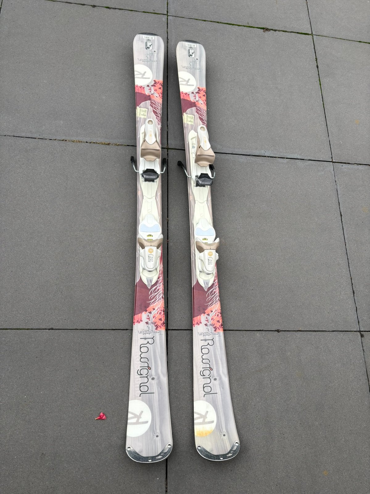 Rossignol Temptation 74 Light damesski’s 136 cm complete set, Ophalen, 140 tot 160 cm, Rossignol, Zo goed als nieuw