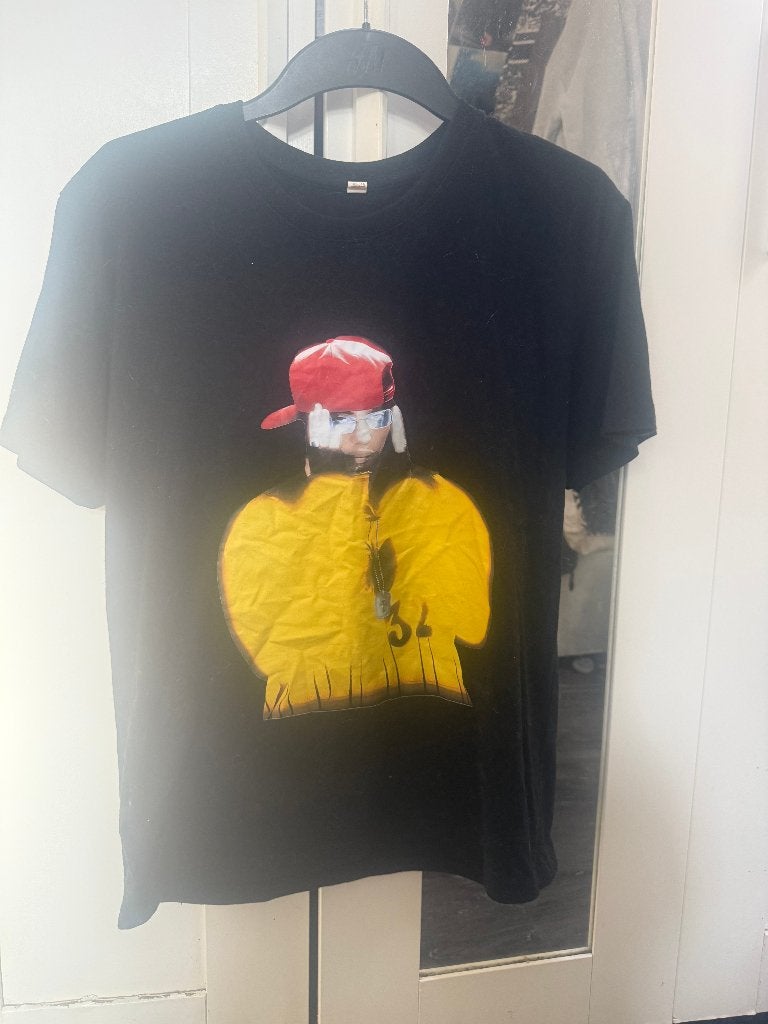 Billie Eilish "Hit Me Hard and Soft Tour" T-shirt, Kleding | Dames, Maat 38/40 (M), Zwart, Ophalen of Verzenden, Korte mouw
